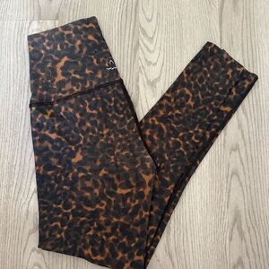 BEYOND YOGA Leopard Legging